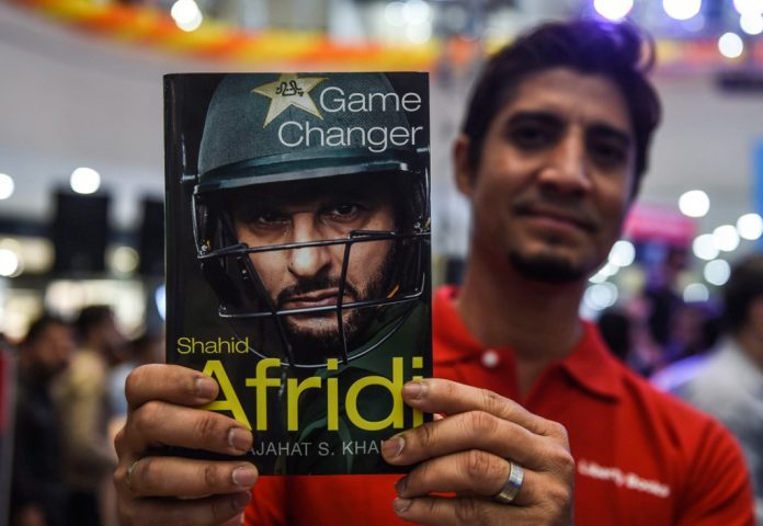 Afridi casts doubt on age record in new autobiography featured