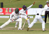 සිම්බාබ්වේ පිතිකරුවෝ හඹා යෑම අරඹති Sri Lanka players appeal for th wicket of Tiinotenda Mawoyo during the second day of the second cricket Test match between Sri Lanka and hosts Zimbabwe at the Harare Sports club, on November 7, 2016. / AFP PHOTO / Jekesai Njikizana