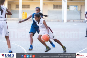 Dilakshi Nawodya (09) in defense for PGS