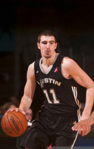 Nando De Colo