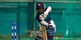 Vishad Randika pummels 199, Isipathana nettles Royal