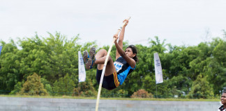 හර්ෂනී සමුද්රාගෙන් නව ශ්රී ලංකා වාර්තාවක් Junior National tournament