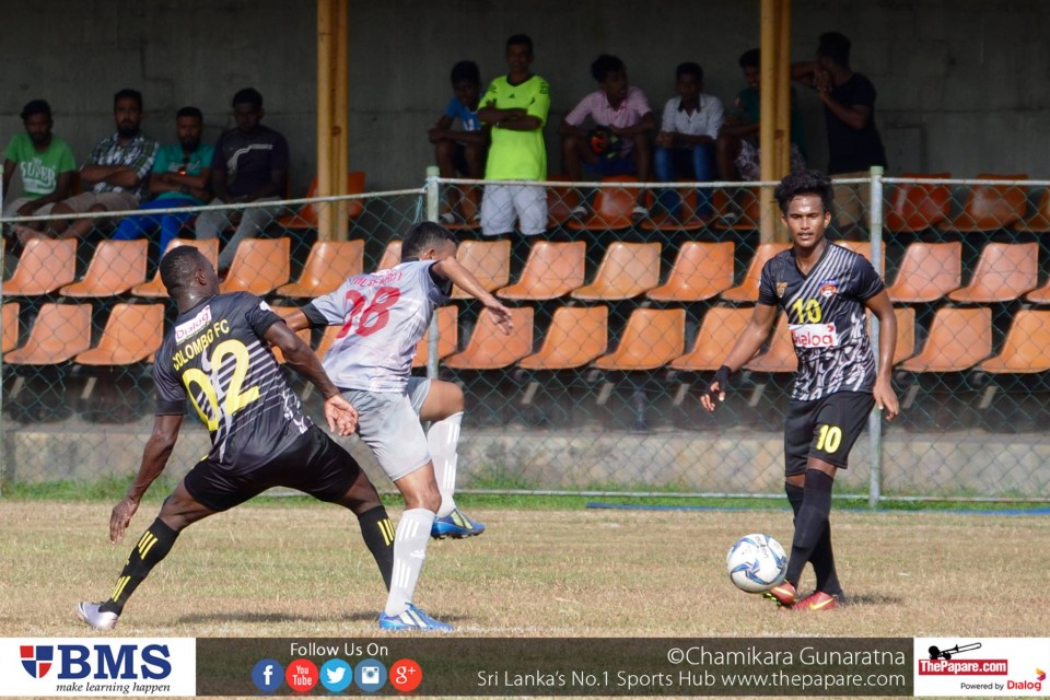 Civil Security SC vs Colombo FC - DCL Group Stage - City Football Complex - 10/07/2016 - Zarwan Johar (R) in action