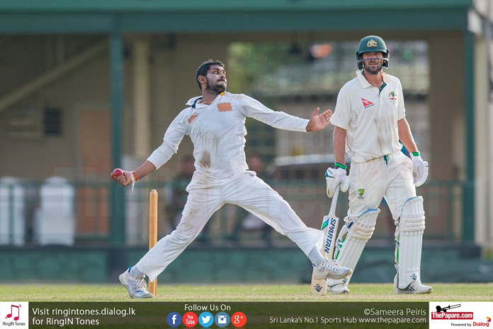 Australians pounce on mediocre Sri Lankan XI bowling