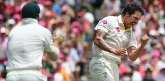 Australian bowler Mitchell Johnson retires from international cricket Retiring pace ace Mitchell Johnson. Photo: Brendan Esposito Read more: http://www.smh.com.au/sport/cricket/australian-bowler-mitchell-johnson-retires-from-international-cricket-20151117-gl0qsu.html#ixzz3riXNyabR Follow us: @smh on Twitter | sydneymorningherald on Facebook