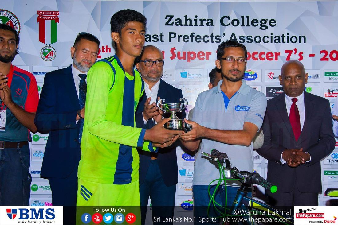 12th Zahira Super 16 Soccer 7's 2016 - Zahira College Grounds - 08/10/2016 Best goalkeeper Mohamed Nifras.