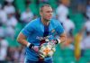 Valencia sign Dutch goalkeeper Cillessen from Barcelona