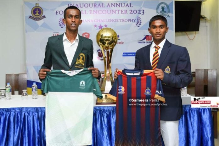 Thurstan skipper Thimira Lakshan and Isipathana captain Oshan Kavinda – Football Big Match (W.A.Rohana Challenge Trophy 2023)