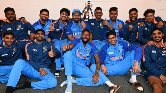 18 players who are in contention for india wc squa