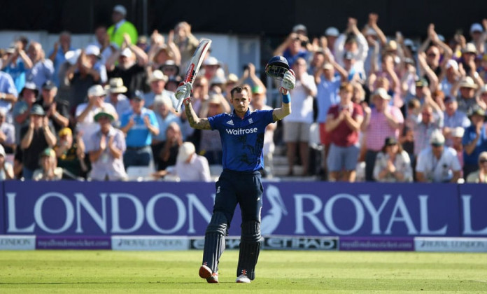 England break Sri Lanka's 10-year old ODI record