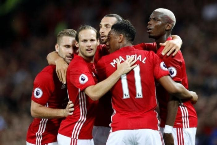 Manchester United v Southampton - Premier League