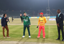 පාකිස්තානයෙන් ජයග්රාහී ආරම්භයක් Pakistan T20I Tri-Series