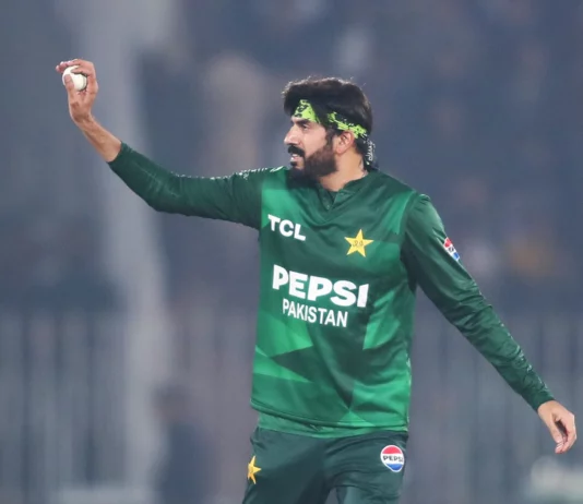 Usman Tariq කඩුලු ත්රිත්වයක් ලබා ගනිමින් සිම්බ්බාවේ පරාජය කරයි