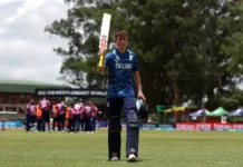 Ben Mayes, විරාන් චමුදිත අසලට ම පැමිණෙයි ICC U 19 Cricket World Cup 2026