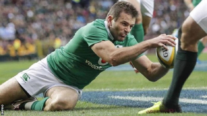 14-man Ireland beat South Africa 26-20 despite CJ Stander red card