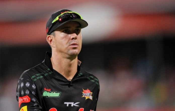 Kevin Pietersen considers playing for South Africa
