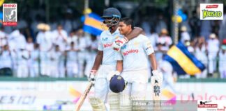 Royal skipper Dasis Manchanayake (R) & Ramiru Perera (L) celebrating their partnership