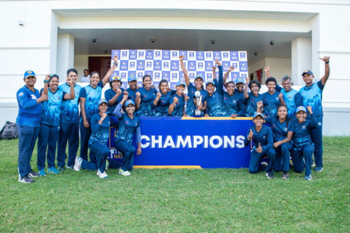 Champions-Team-Colombo_-768x511