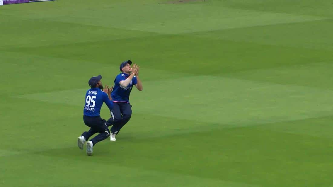 Root collides with Rashid as he catches Hasan