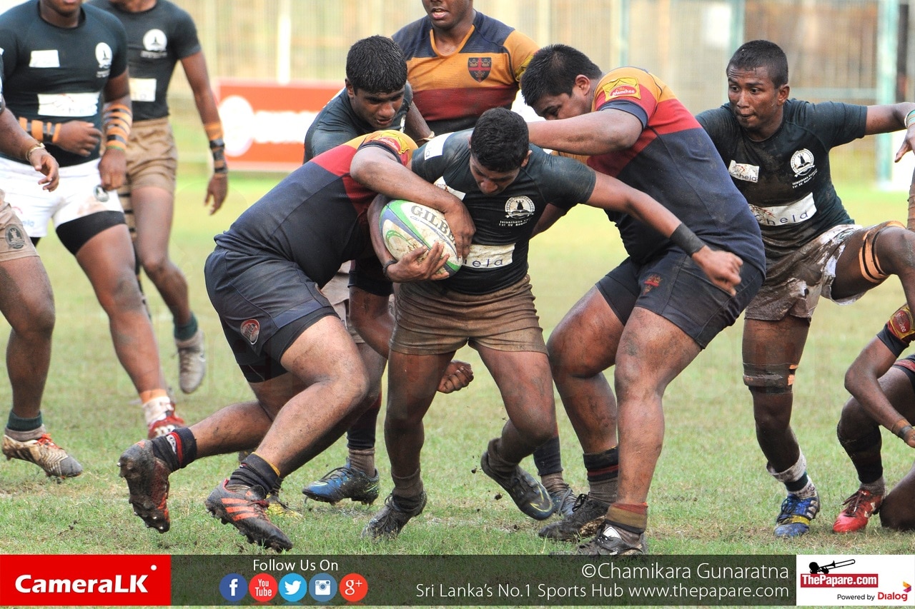 Isipathana inches close to league claims beating Trinity