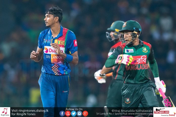 Our bowling was below par today - Chandimal