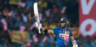 SLvIND 1st innings