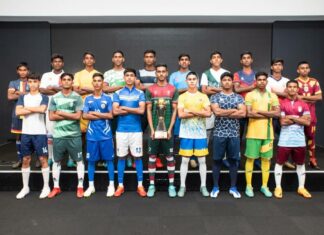 Captain’s of the 20 Schools participating in ThePapare Football Championship 2022