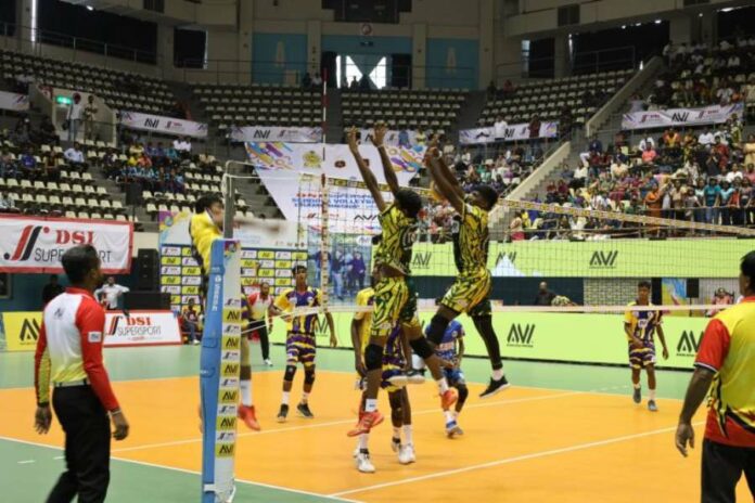 School's Volleyball School's Volleyball