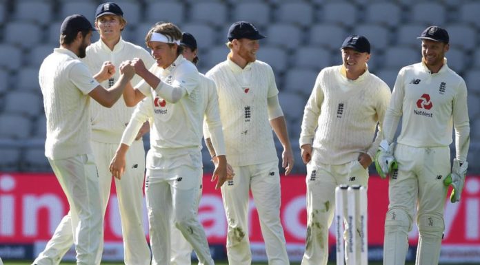 England name unchanged 14-man squad