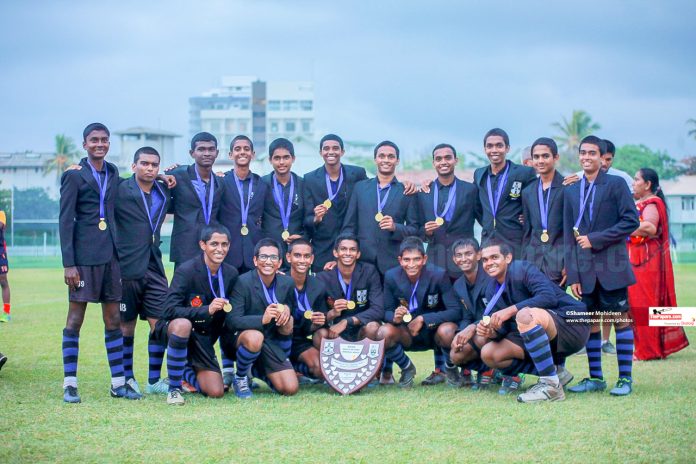 S. Thomas' College Hockey Team