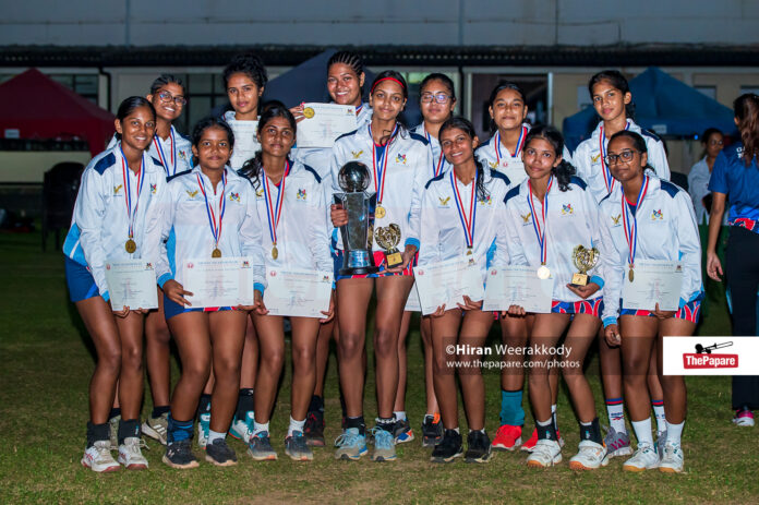 Gateway defeated Ladies' 18-26 to retain the Nirmali Wickremesinghe Challenge Trophy - 2nd Annual Ladies' v Gateway Netball Encounter Gateway defeated Ladies' 18-26 to retain the Nirmali Wickremesinghe Challenge Trophy - 2nd Annual Ladies' v Gateway Netball Encounter