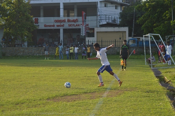 Herman Gmeiner player takes a free-kick - Schools Football 2016 (Pic Credit - Amhar Ahmed)