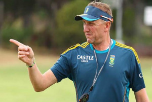 Allan Donald to consult Sri Lanka fast bowlers