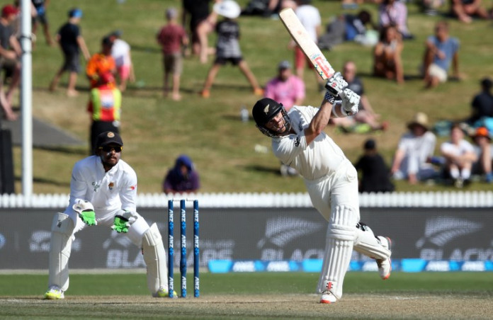 Kane Williamson rock solid as New Zealand inch towards victory