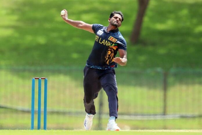 Mohamed-shiraz-bowling