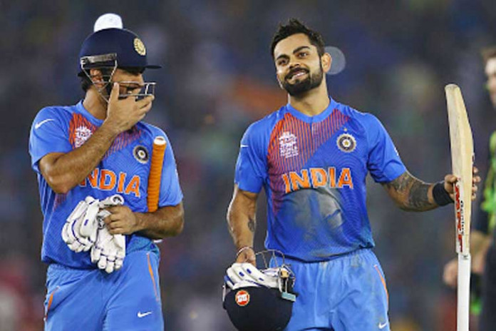 Time right for Dhoni to hand over to Kohli - Shastri
