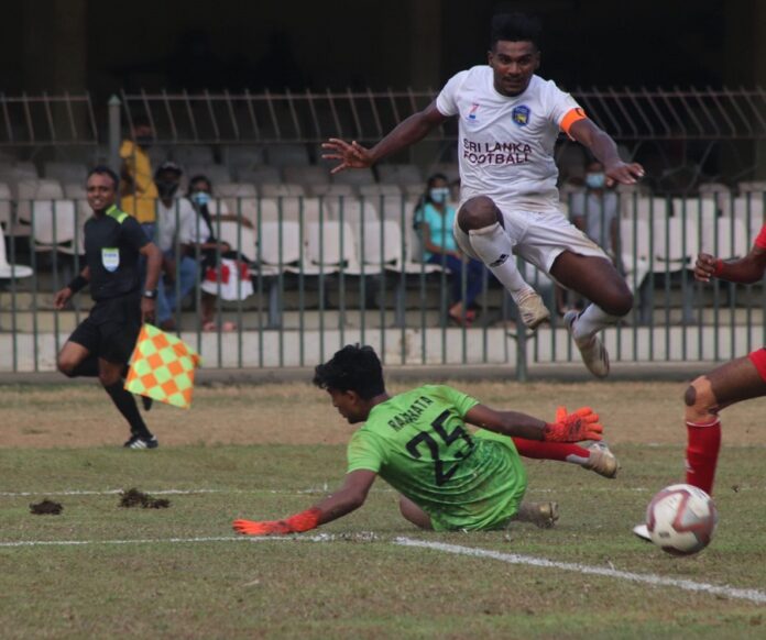 Sabaragamuwa captain Mohamed Shifan in action | Ceylon Provincial League 2022 – Independence Trophy