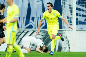 Gent's Jeremy Perbet celebrates after scoring during the UEFA Europa League football match between KAA Gent and Tottenham Hotspur at the Ghelamco Arena on February 16, 2017 in Ghent 