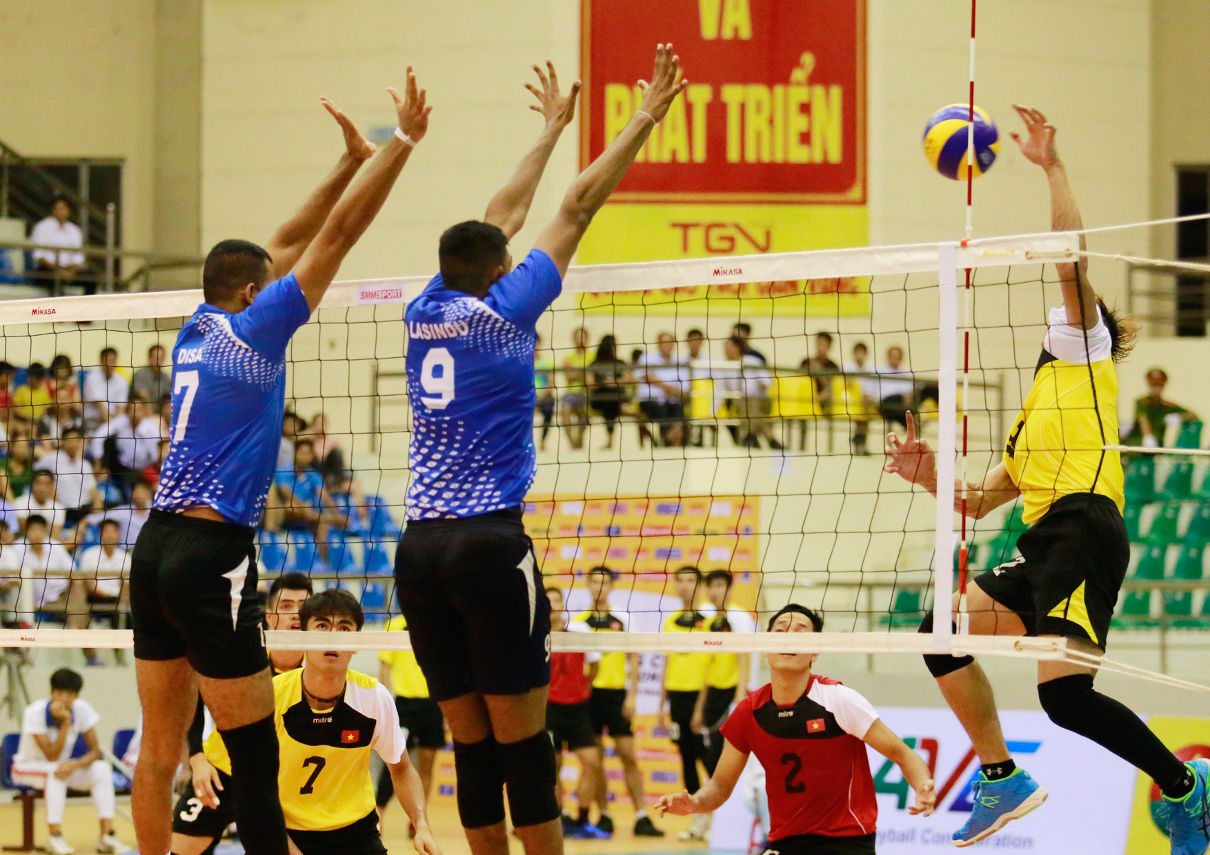 Ports Authority lose another tight 4 set battle