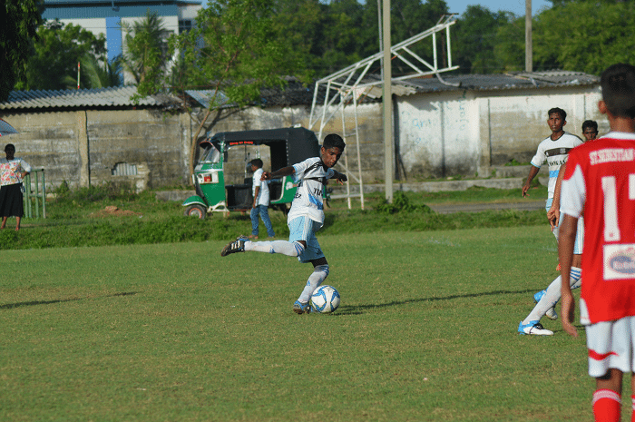 St.Thomas' College, Matara player in action against St.Sebastian's - Schools Football 2016