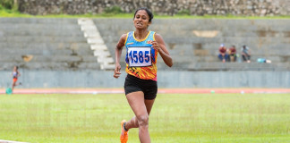 හොඳම ක්රීඩිකාව – ගයන්තිකා, ක්රීඩකයා – මංජුල කුමාර pic- හොදම ක්රීඩිකාව ලෙස සම්මානයට පාත්ර වු ගයන්තිකා අබේරත්න