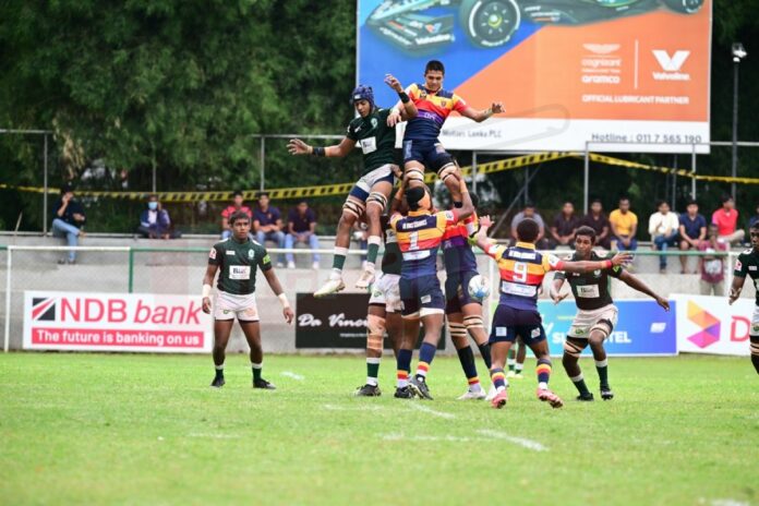 Trinity v Isipathana