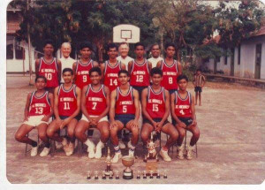 Rev.Fr. Eugene Herbert SJ with the St. Michael’s College Basketball Team