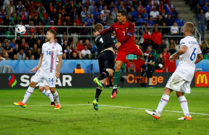 Portugal v Iceland - EURO 2016 - Group F