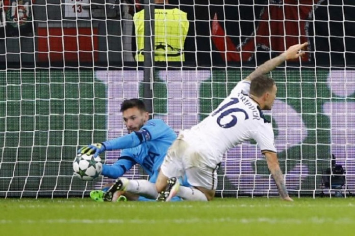 Bayer Leverkusen v Tottenham Hotspur - UEFA Champions League Group Stage - Group E