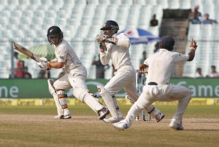 Cricket - India v New Zealand - Second Test cricket match