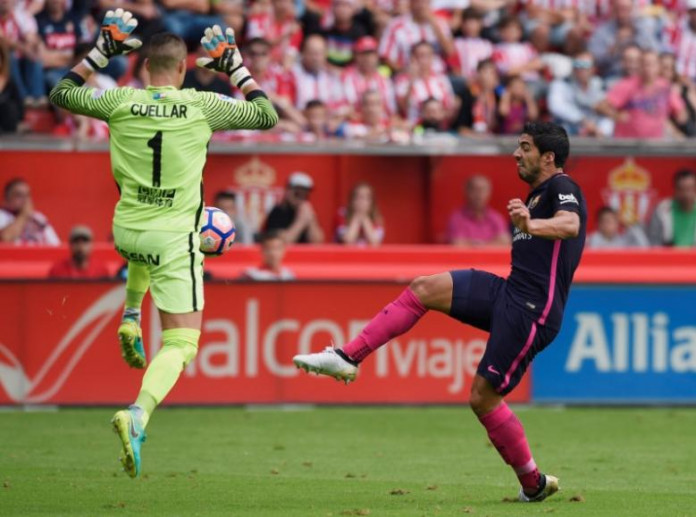 Football Soccer - Sporting Gijon v Barcelona Barcelona close gap as Real draw at Las Palmas