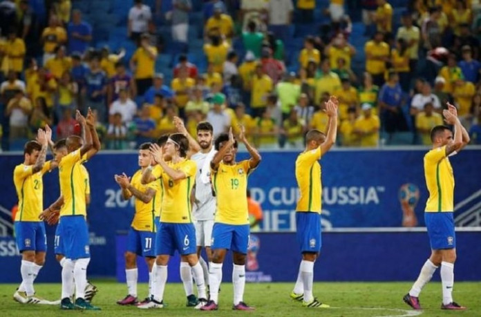 Football Soccer - Brazil v Bolivia - World Cup 2018 Qualifier