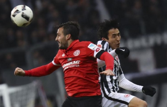 Eintracht Frankfurt v Borussia Dortmund - German Bundesliga