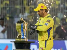MS Dhoni has successfully undergone knee surgery